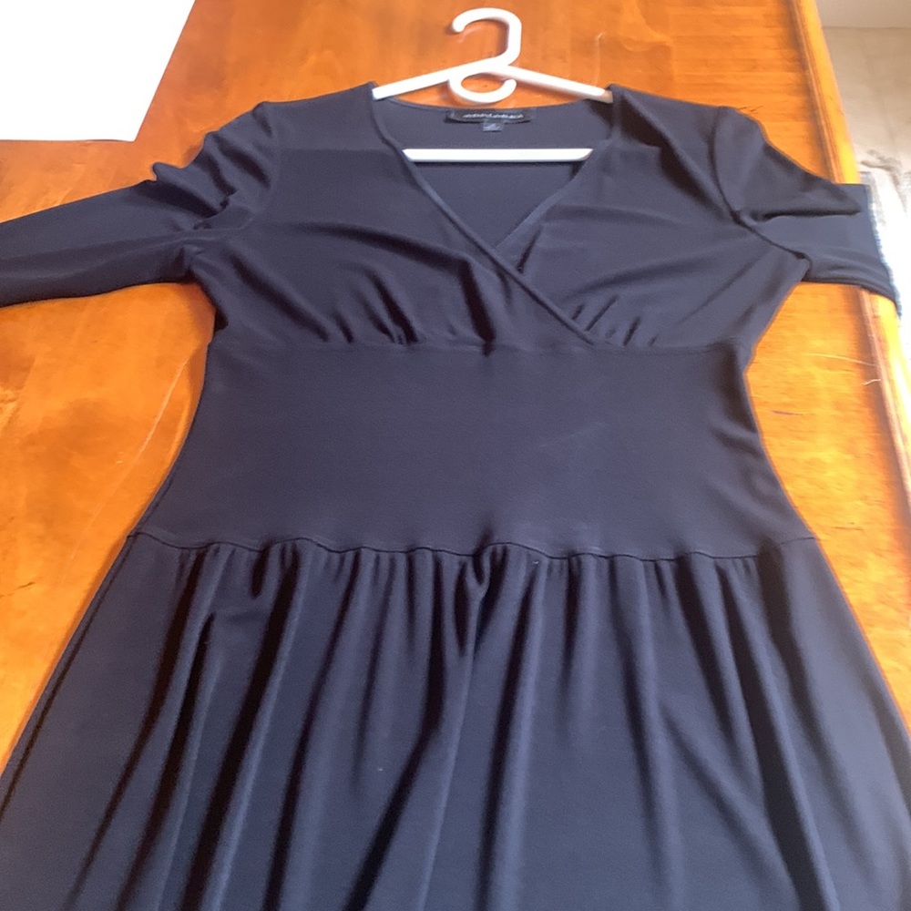 Adriana, size 6, pre worn long sleeve dress - Picture 5 of 6
